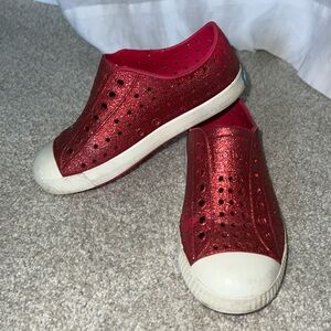 Ruby Sparkle Natives Sz C 12
